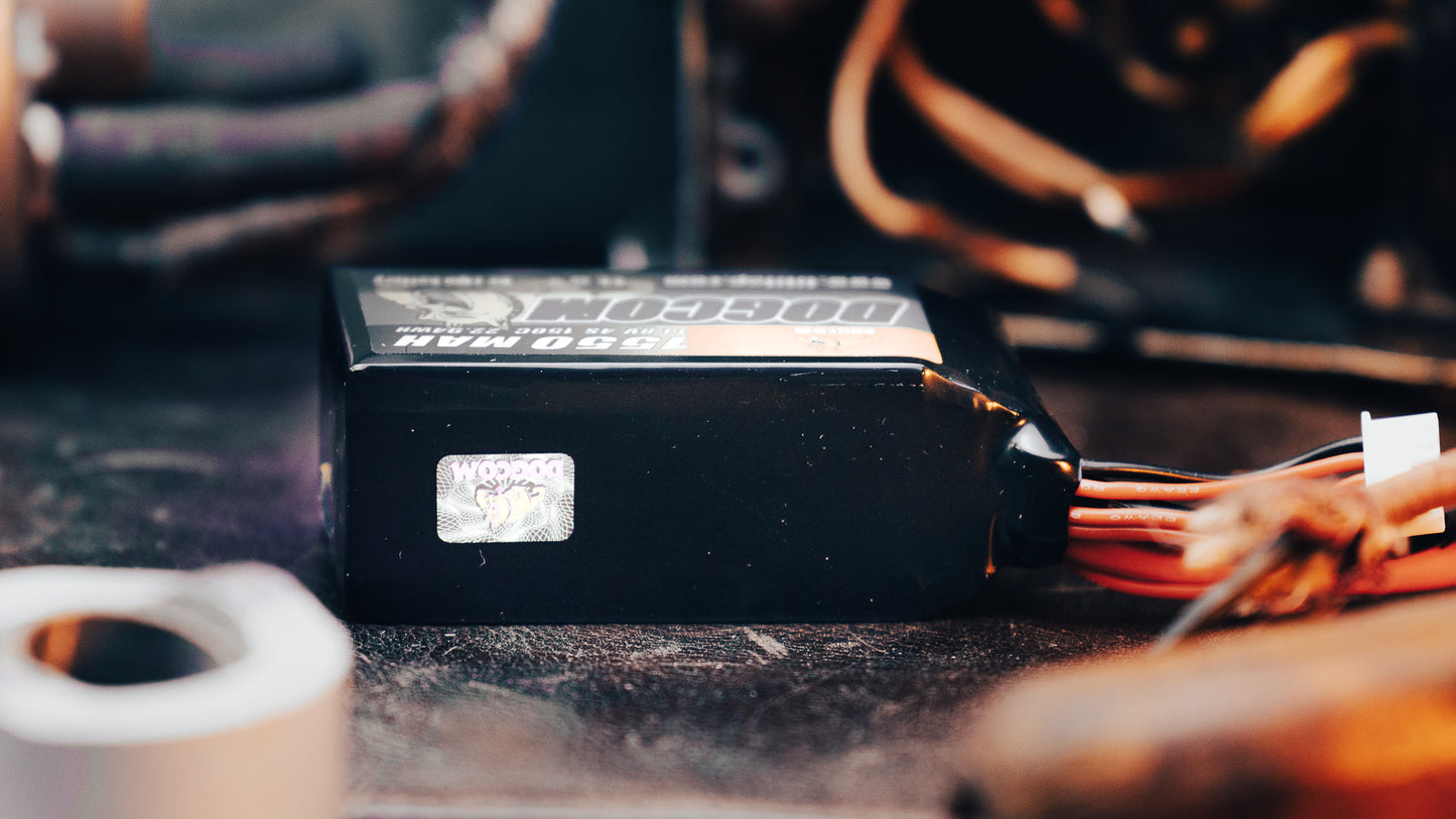 DOGCOM 1550mAh 4S 14.8V 150C Lipo Battery