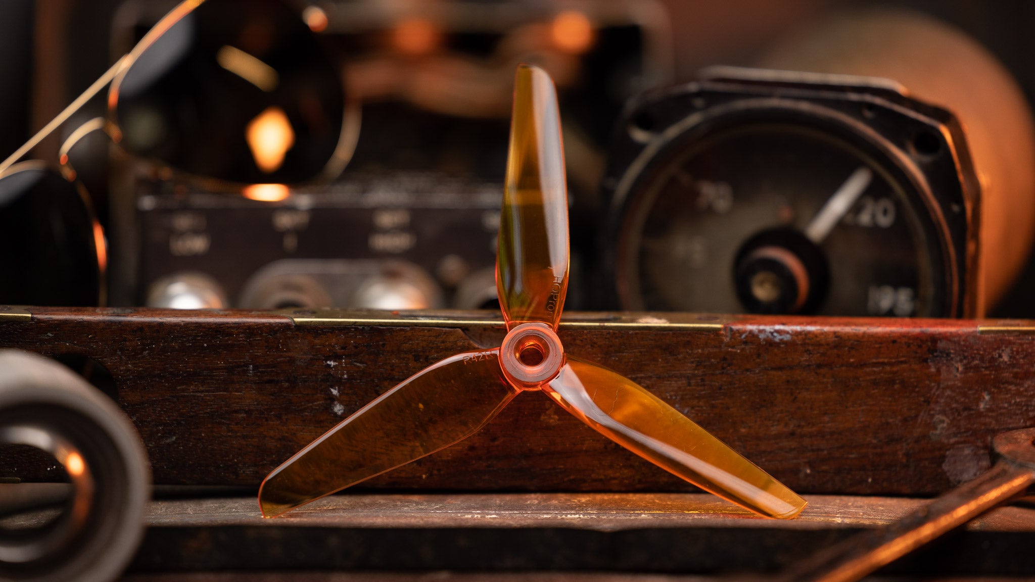 HQ R42 Racing Props (Set of 4)